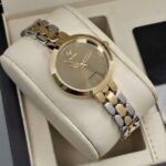 ساعت صفحه آینه ای زنانه ویتوریا (Vittoria) مدل VT3100