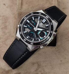 ساعت مردانه کاسیو ادیفایس مدل CASIO EDIFICE EFV-C110L-1A